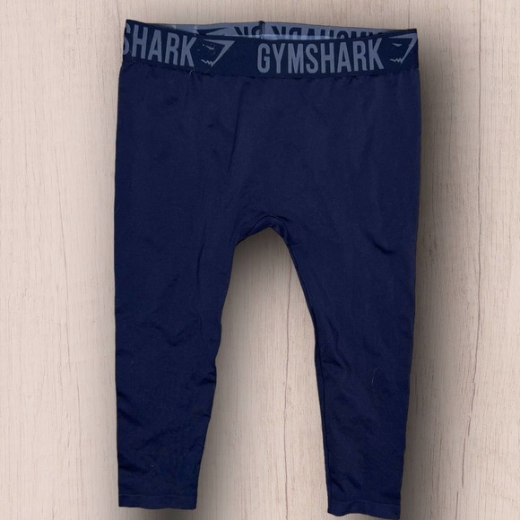 Gymshark Pants - Gymshark 3/4 cropped athletic wear Athleisure women’s large EUC
